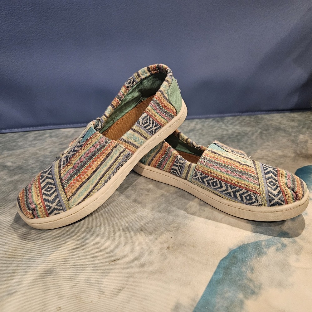 TOMS Toddler Girls T10‎ Multicolor Aztec Tribal Print Slip On Shoes